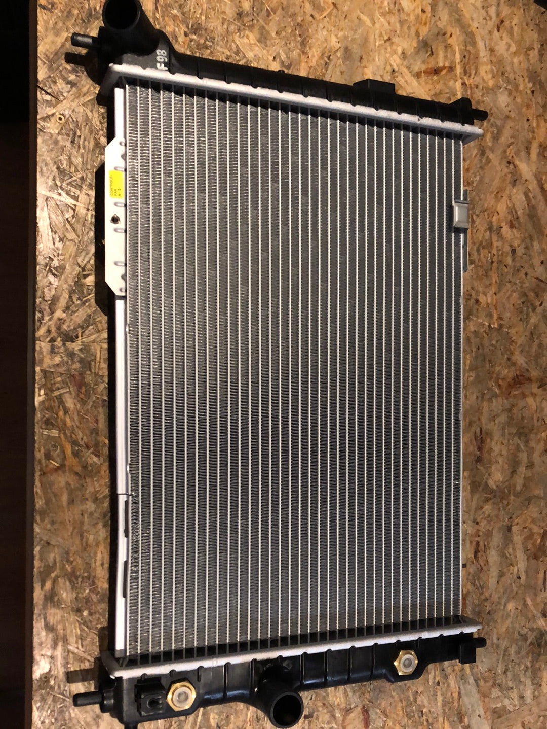 Original GM Opel Astra F GSi 2.0 16V Kühler Neu