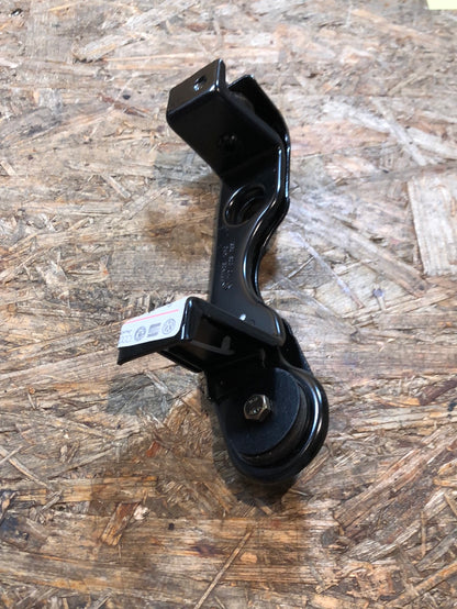 Original VW Golf 3 Halter für Aufpralldämpfer links Neu