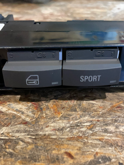 Original GM Opel Astra H Schalterleiste Neu