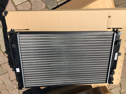 Valeo Audi A4 A6 VW Passat Wasserkühler Neu