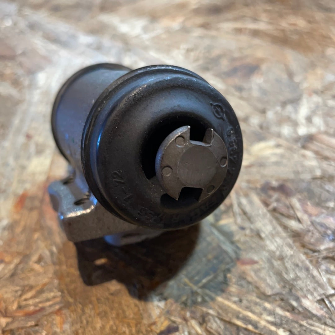 Original GM Opel Kadett D/E Radbremszylinder Neu
