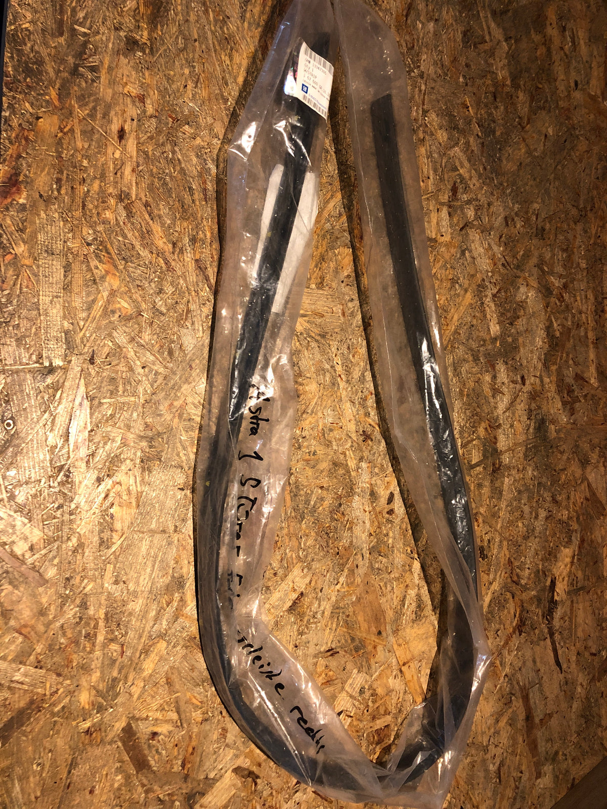 Original Opel Astra J 5 Türer Dichtung Einstiegsleiste rechts Neu