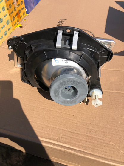 Original Hella Ford Fiesta Scheinwerfer rechts Neu