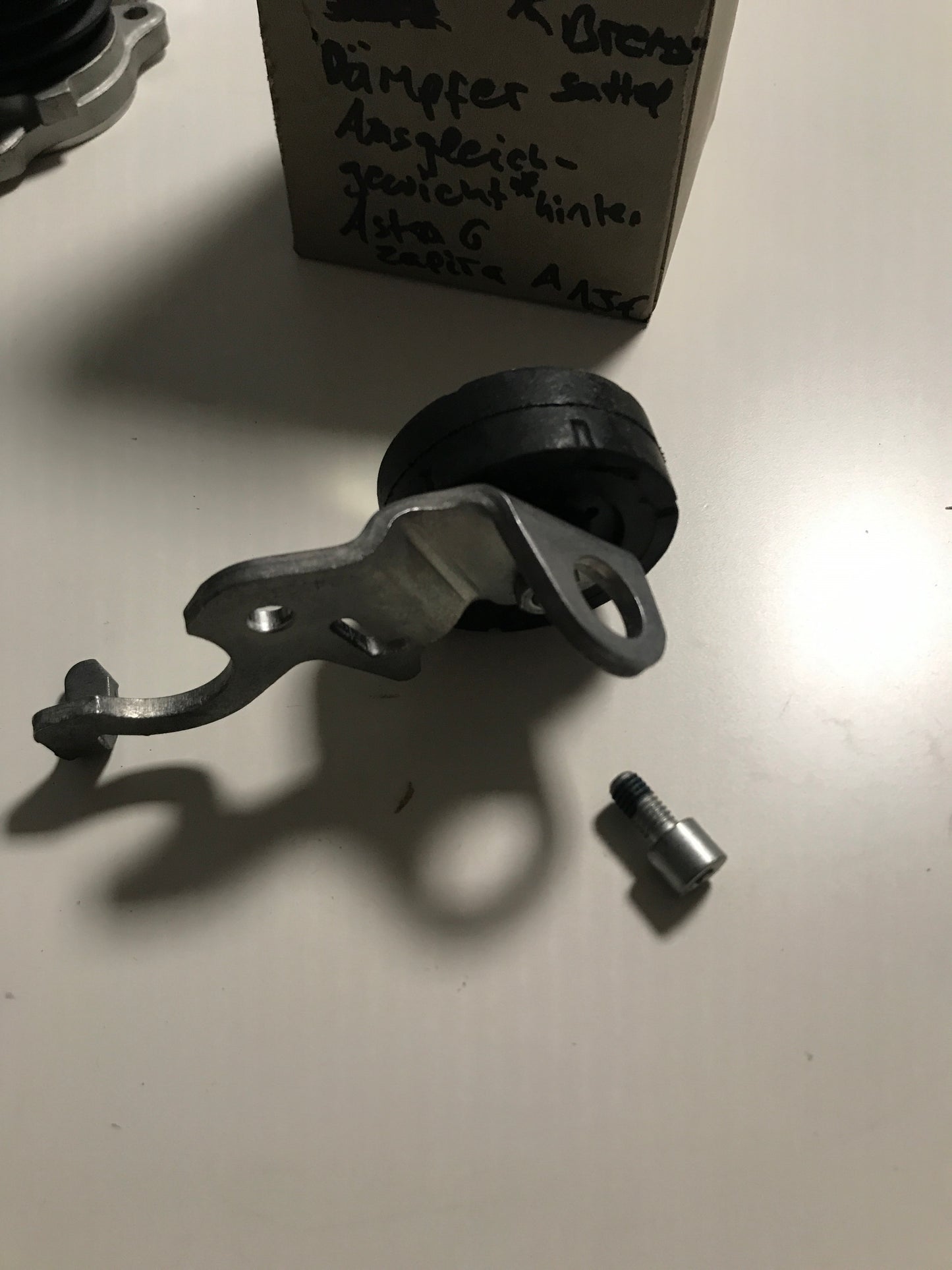 Original Astra G Zafira A Dämpfer Ausgleichgewicht Bremssattel hinten NEU