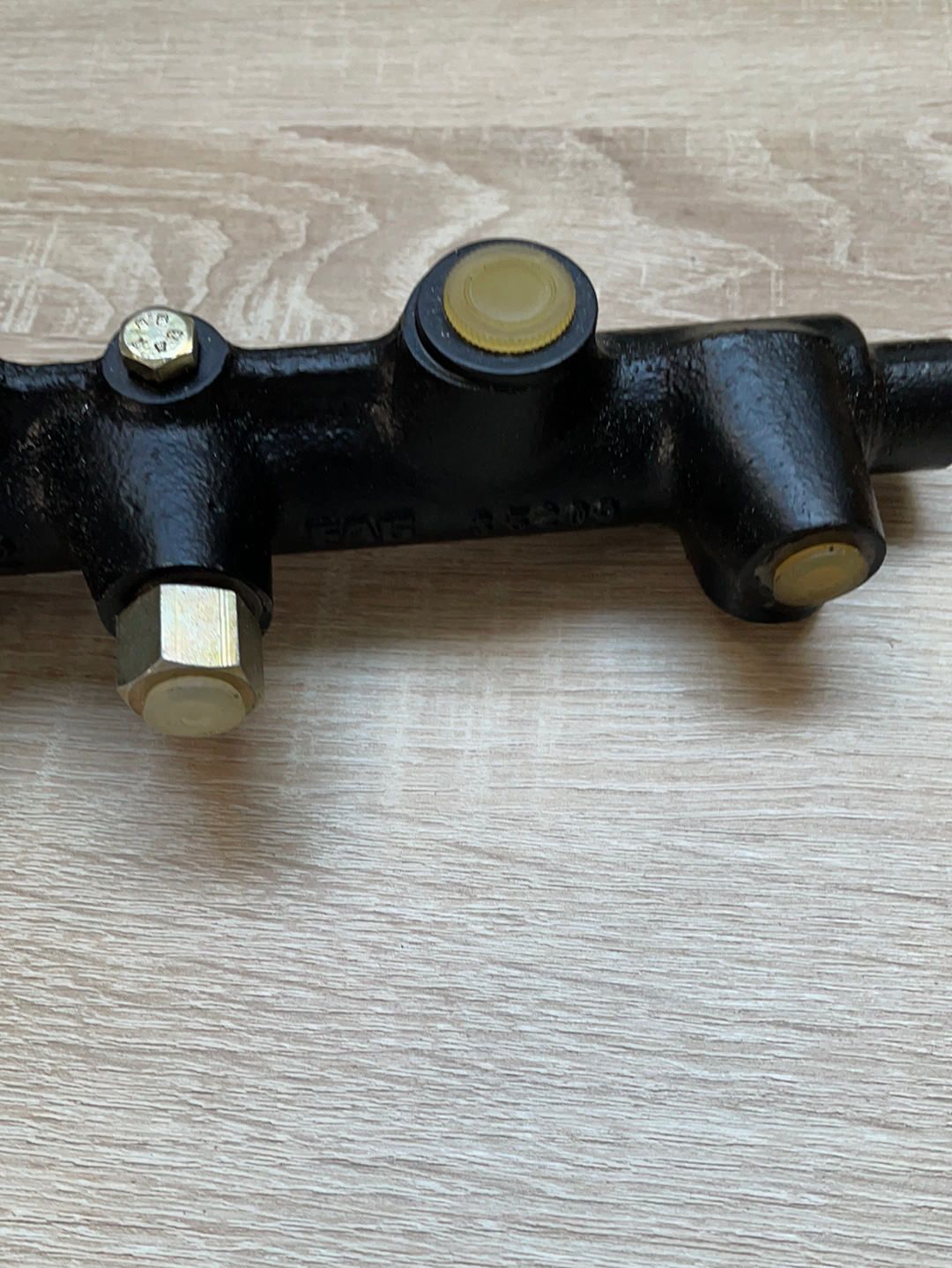 Original GM Audi A4 Avant Bosch FAG Hauptbremszylinder Neu