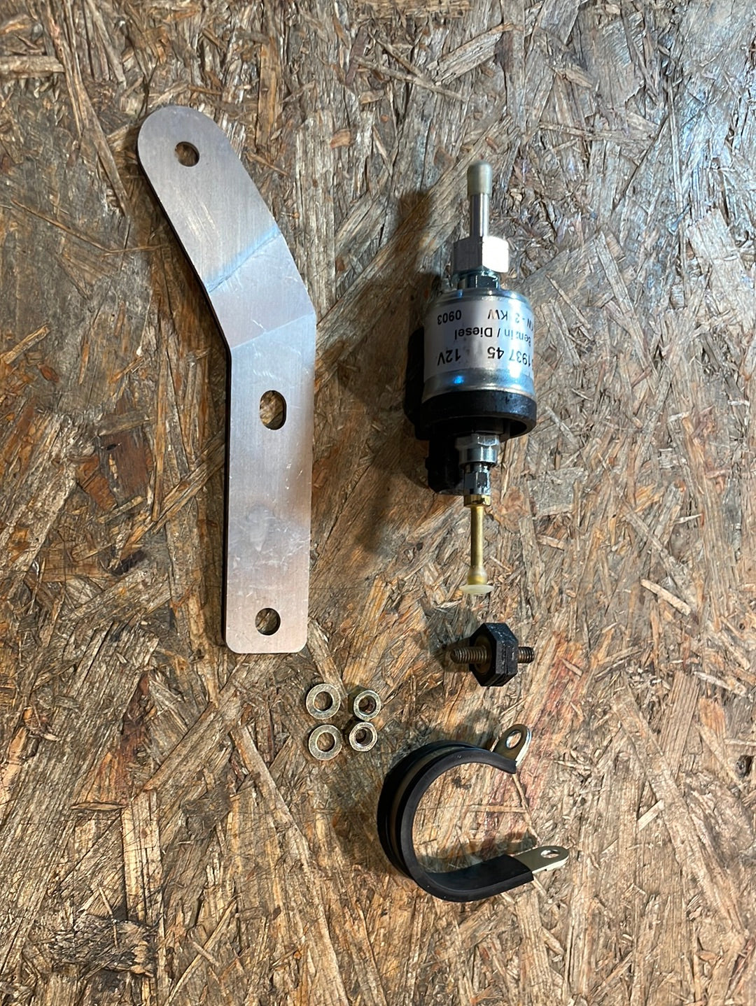 Original GM Opel Astra G Zafira A Satz Kraftstoffpumpe Neu