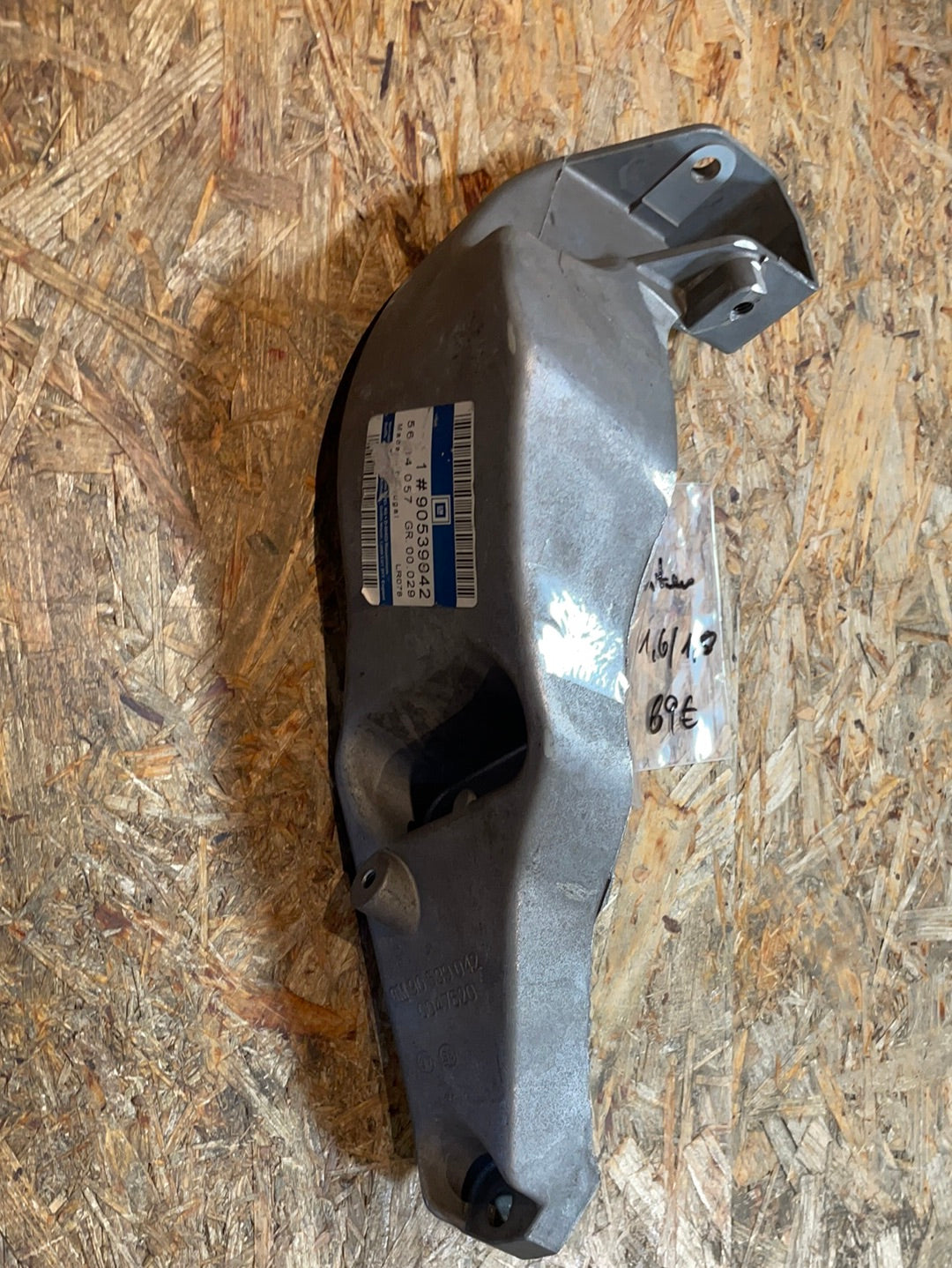 Original GM Opel Vectra B Motorhalterung Schubstange hinten Neu