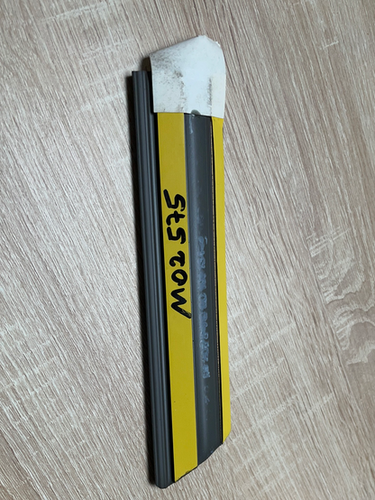 Original GM Opel Kadett D Zierleiste Kotflügel vorne rechts Neu