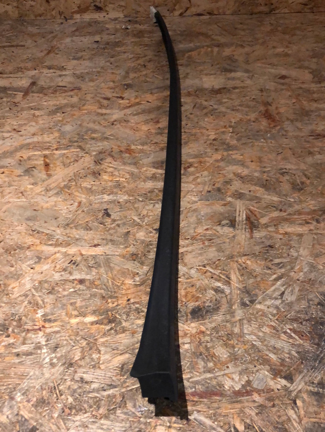 Original GM Opel Astra J Zierleiste Frontscheibe Neu