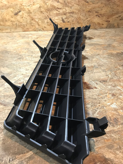 Original Opel Senator A2 Monza Frontgrill NEU