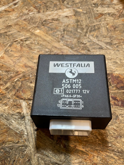 Original GM Opel Omega B Caravan E-Satz 12V Anhängerkupplung Neu