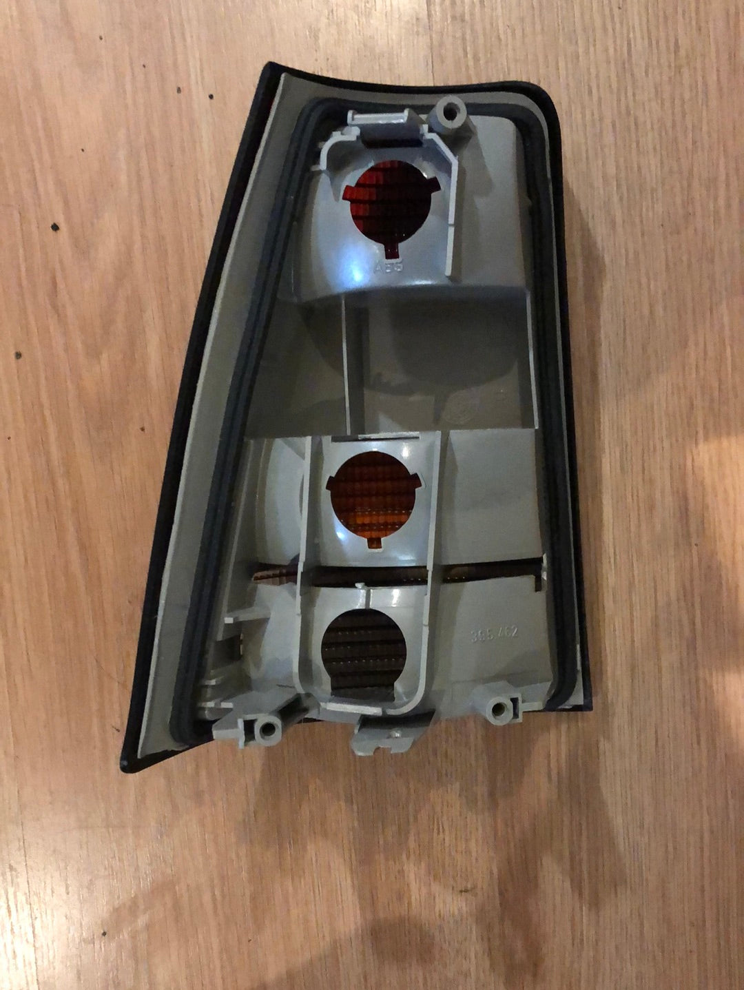 Original GM Opel Kadett E GSi Heckleuchte rechts Neu