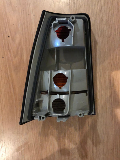 Original GM Opel Kadett E GSi Heckleuchte rechts Neu