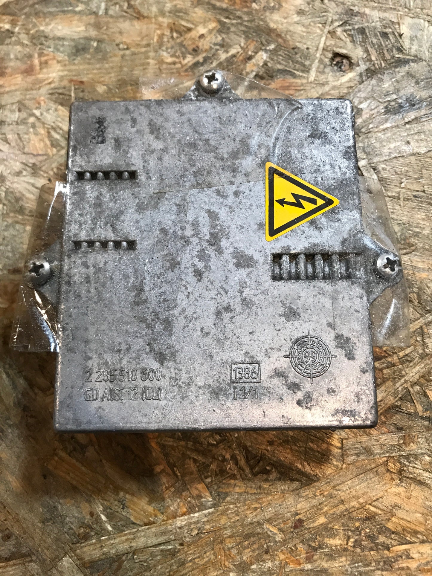 Original Audi TT 8N Steuergerät Scheinwerfer Gebraucht