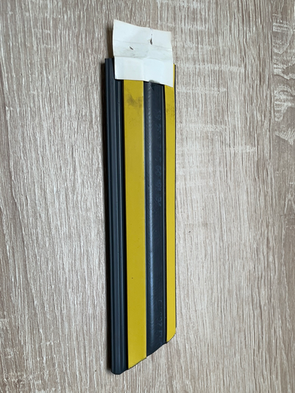 Original GM Opel Kadett E Zierleiste Kotflügel unten rechts blaugrau Neu