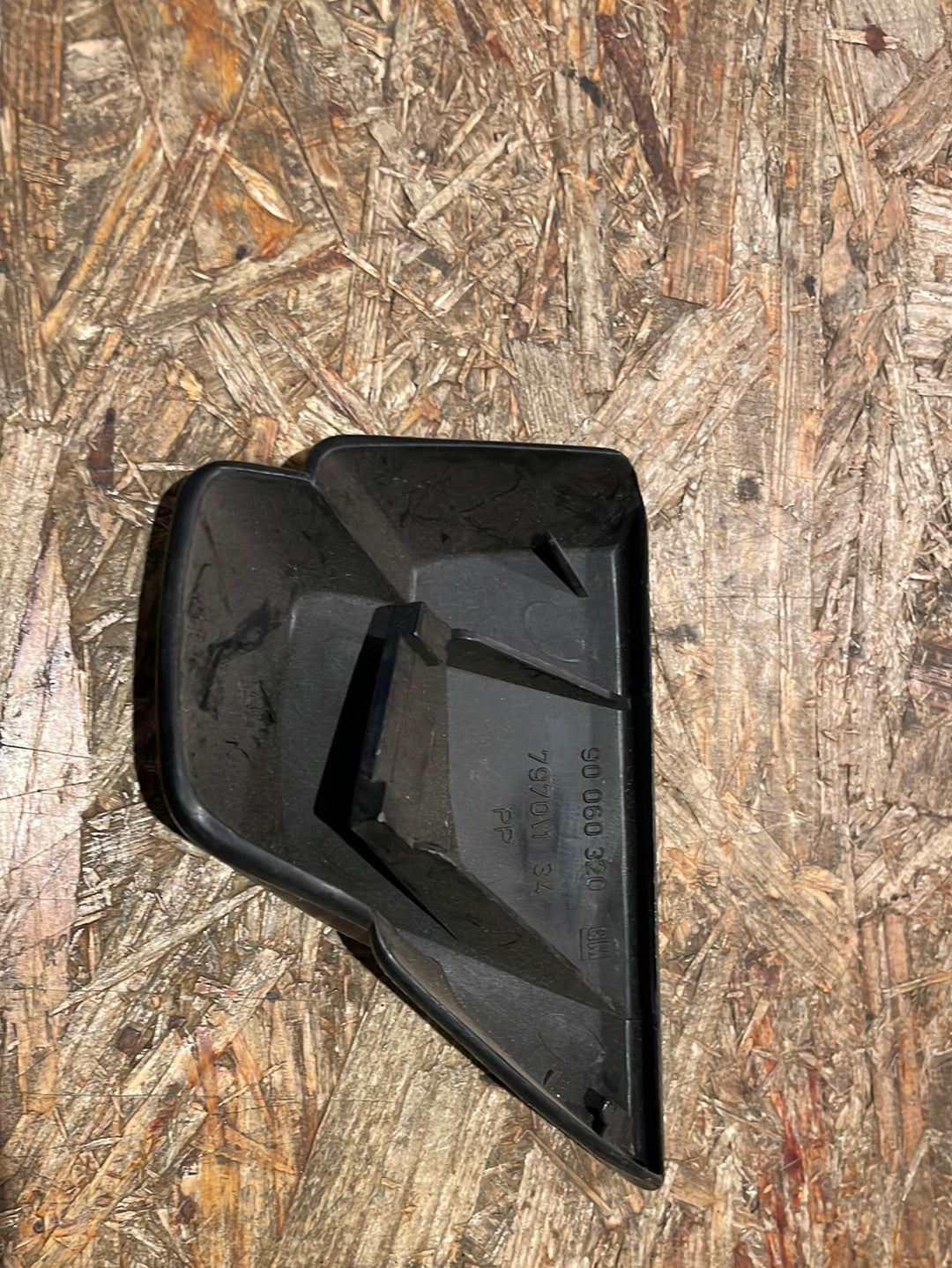 Original GM Opel Rekord E Stoßleiste Stoßstange vorne rechts Neu