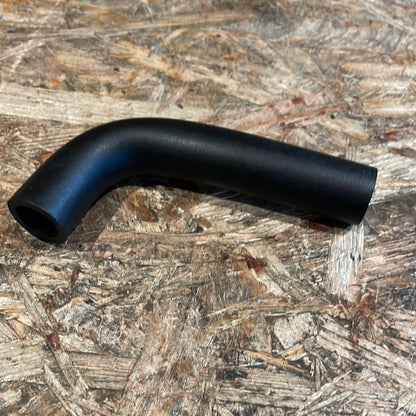 Original GM Opel Astra F Schlauch Motorenlüftung Neu
