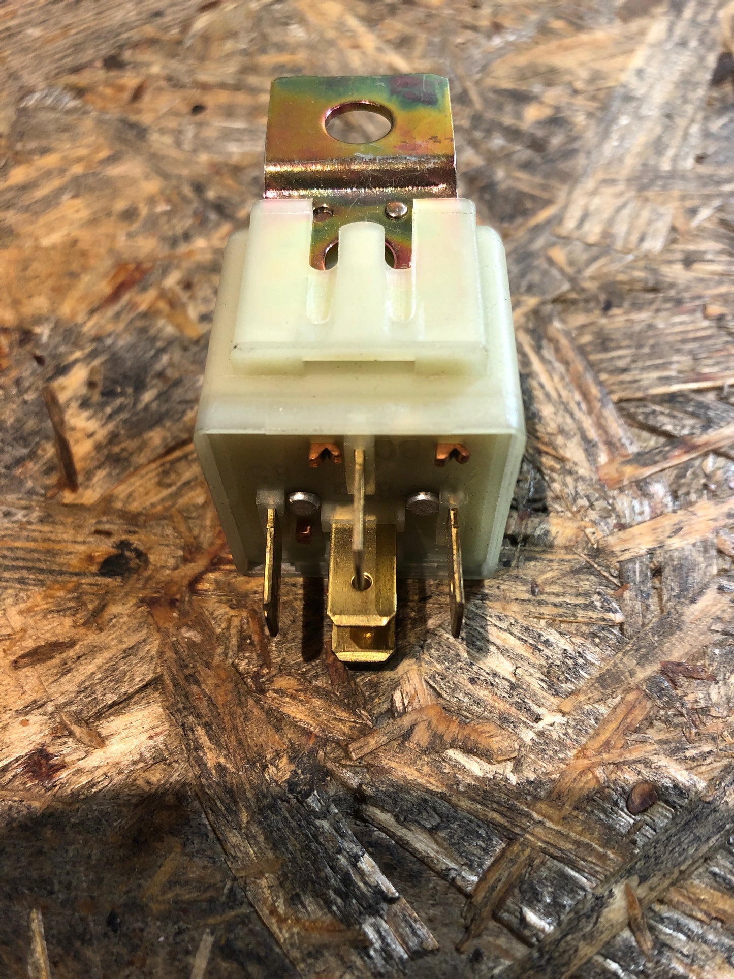 Original Opel Astra F Relais Gebläse Klimaanlage Neu