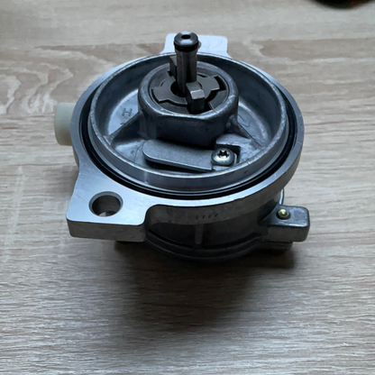 Original GM Opel Ascona C Kadett E Vectra A Unterdruckpumpe Neu