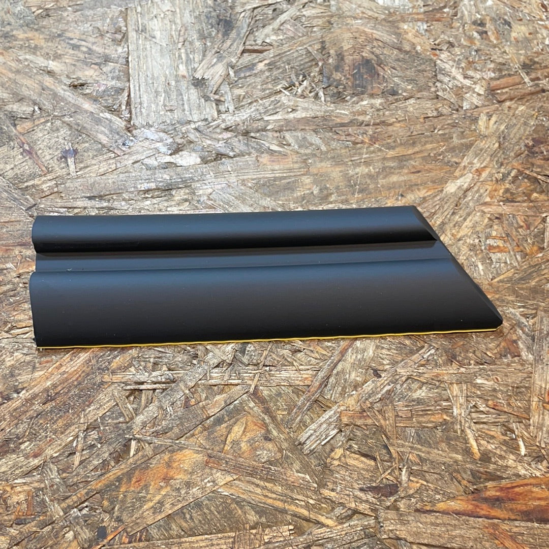 Original GM Opel Astra F Schutzzierleiste Kotflügel vorne links Neu