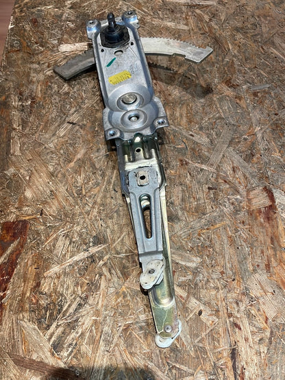 Original GM Opel Kadett D Fensterheber vorne Neu