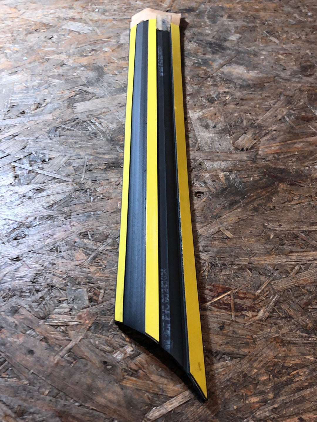 Original GM Opel Kadett E Schutzzierleiste Neu