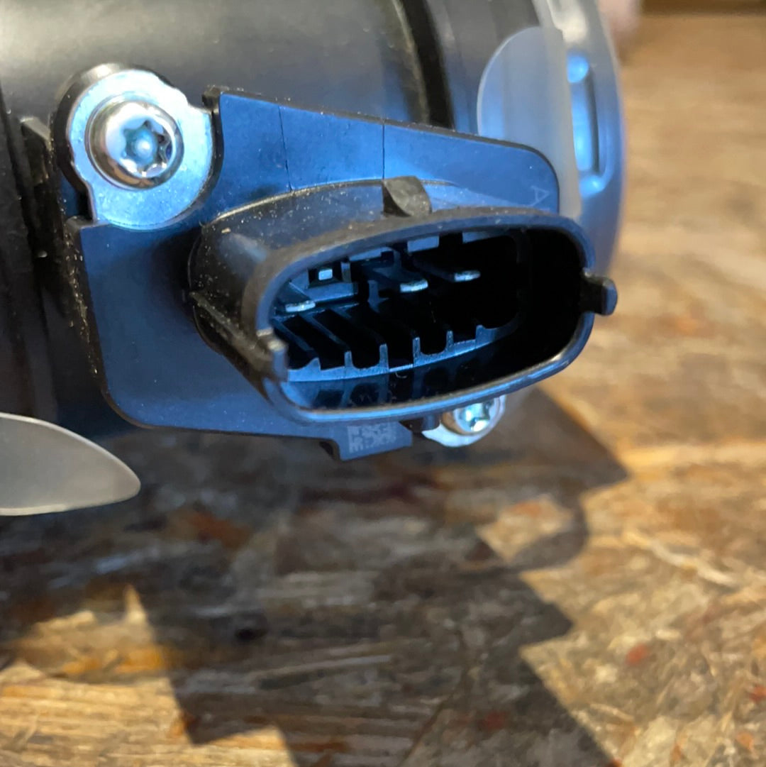 Original GM Opel Zafira B 1,9 Luftmengenmesser Neu