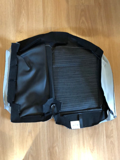 Original GM Opel Astra J Rücksitzpolsterung Schwarz Neu