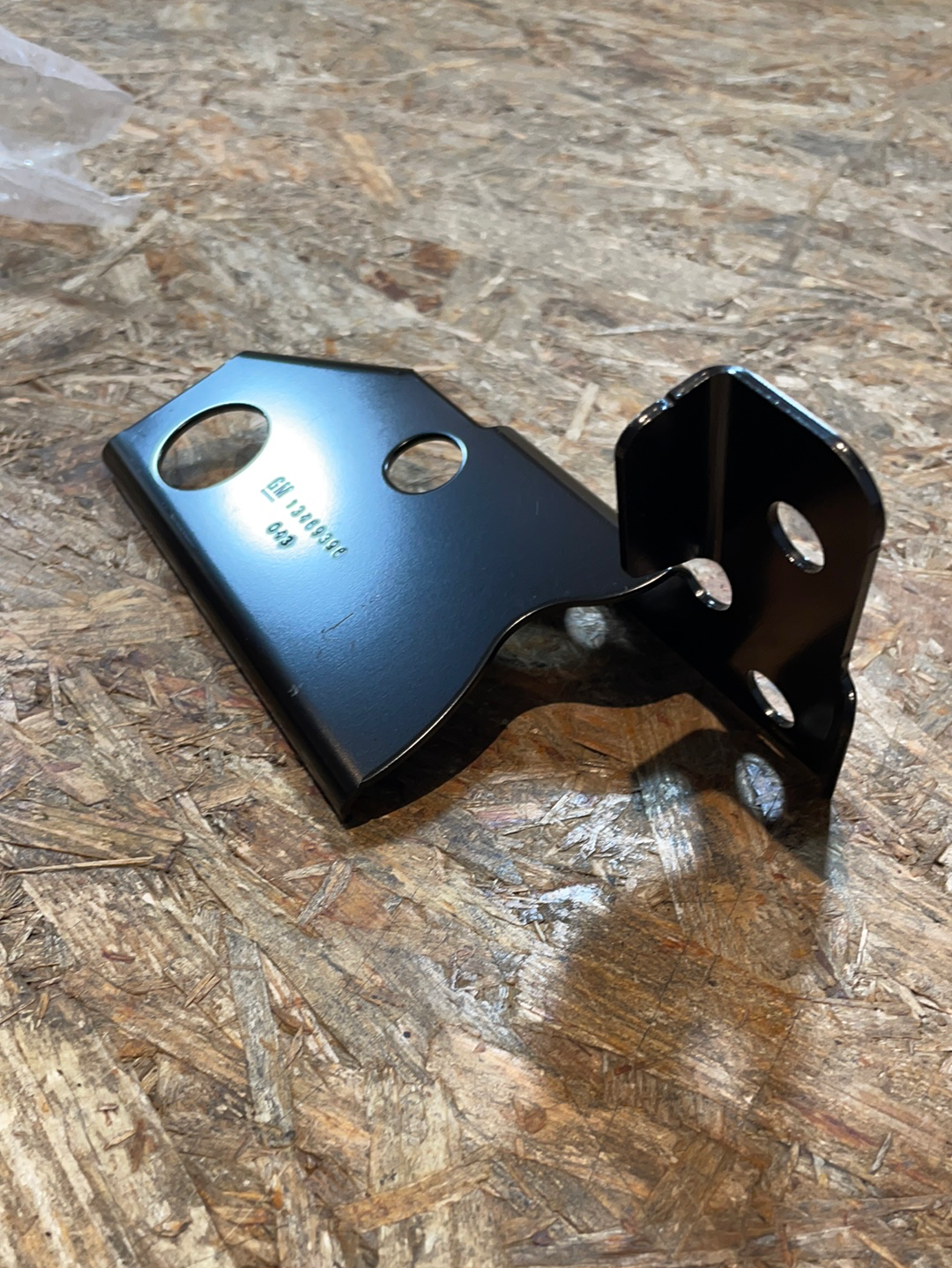 Original GM Opel Astra K Längshalterung links Neu