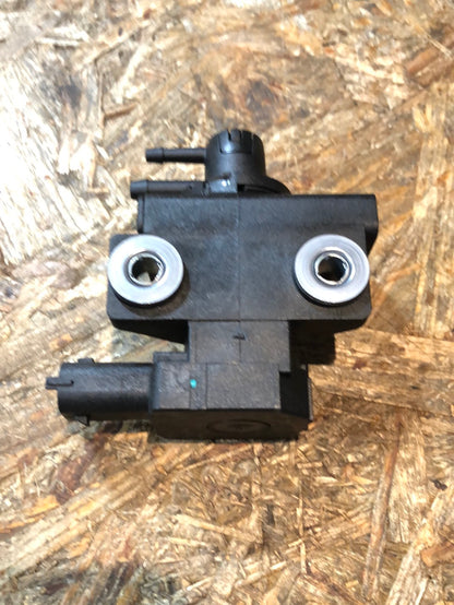 Original GM Opel Meriva B Astra J Zafira C 1.6CDTi AGR Ventil Neu