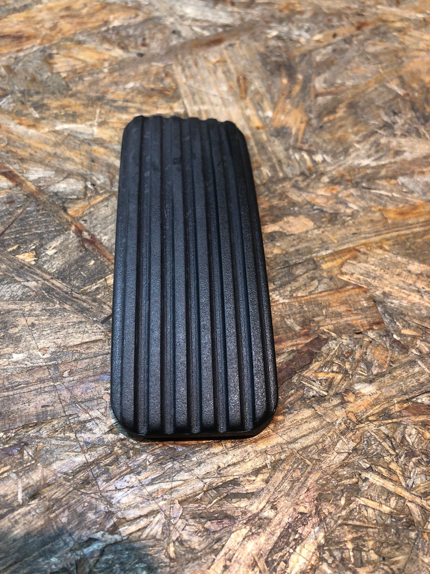Original GM Opel GT 1900 Gummi Gaspedal Neu