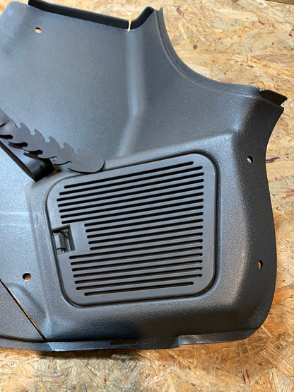 Original GM Opel Astra F 5-Türer Seitenwandverkleidung hinten links Neu