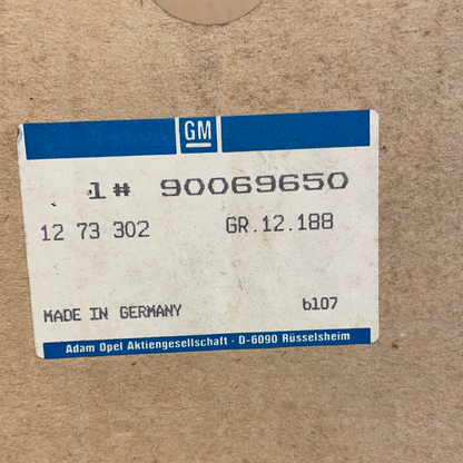 Original GM Opel Kadett Astra Wischerlager Heckwischer Neu