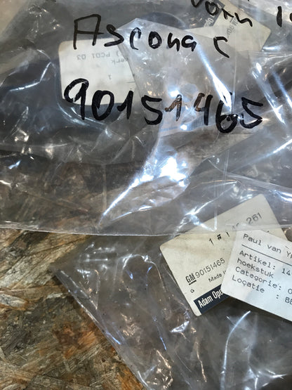 Original Opel Ascona C Einsatzecke innen vorne links NEU