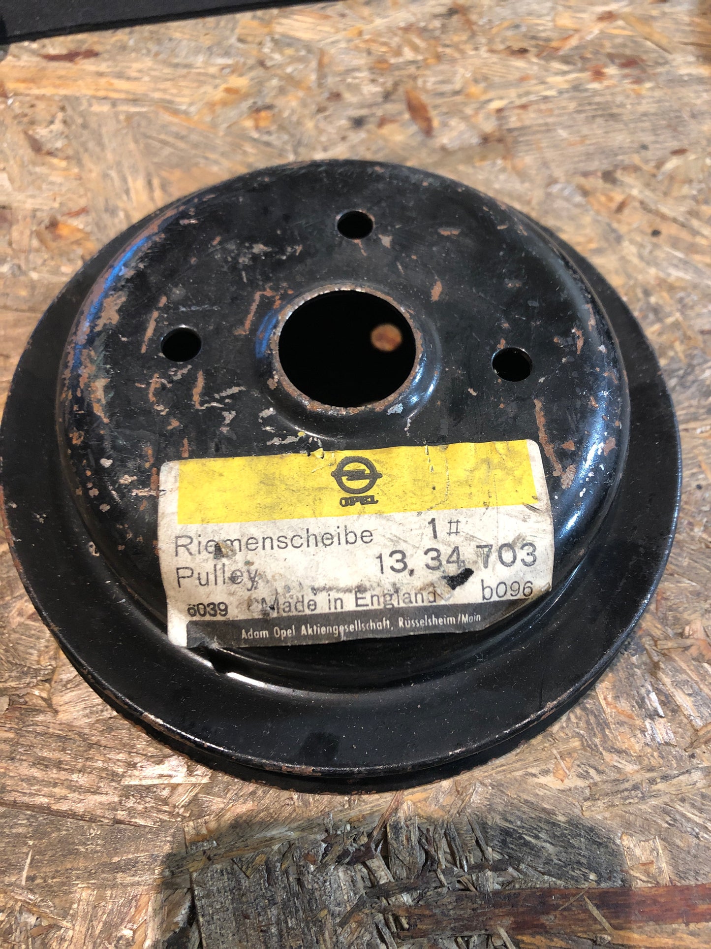 Original Opel Kadett E Riemenscheibe Neu