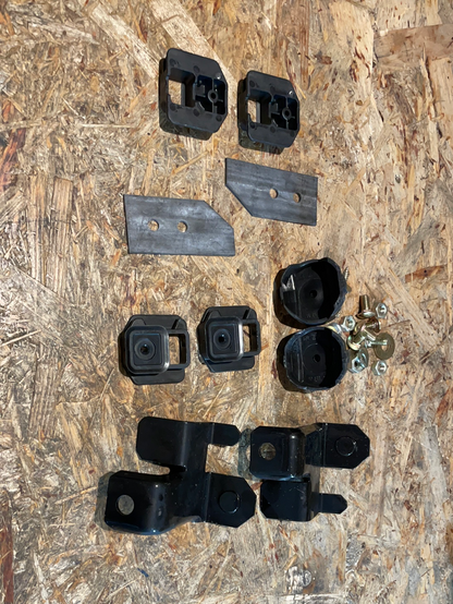 Original GM Opel Kadett E Stoßstangenhalterset hinten Neu