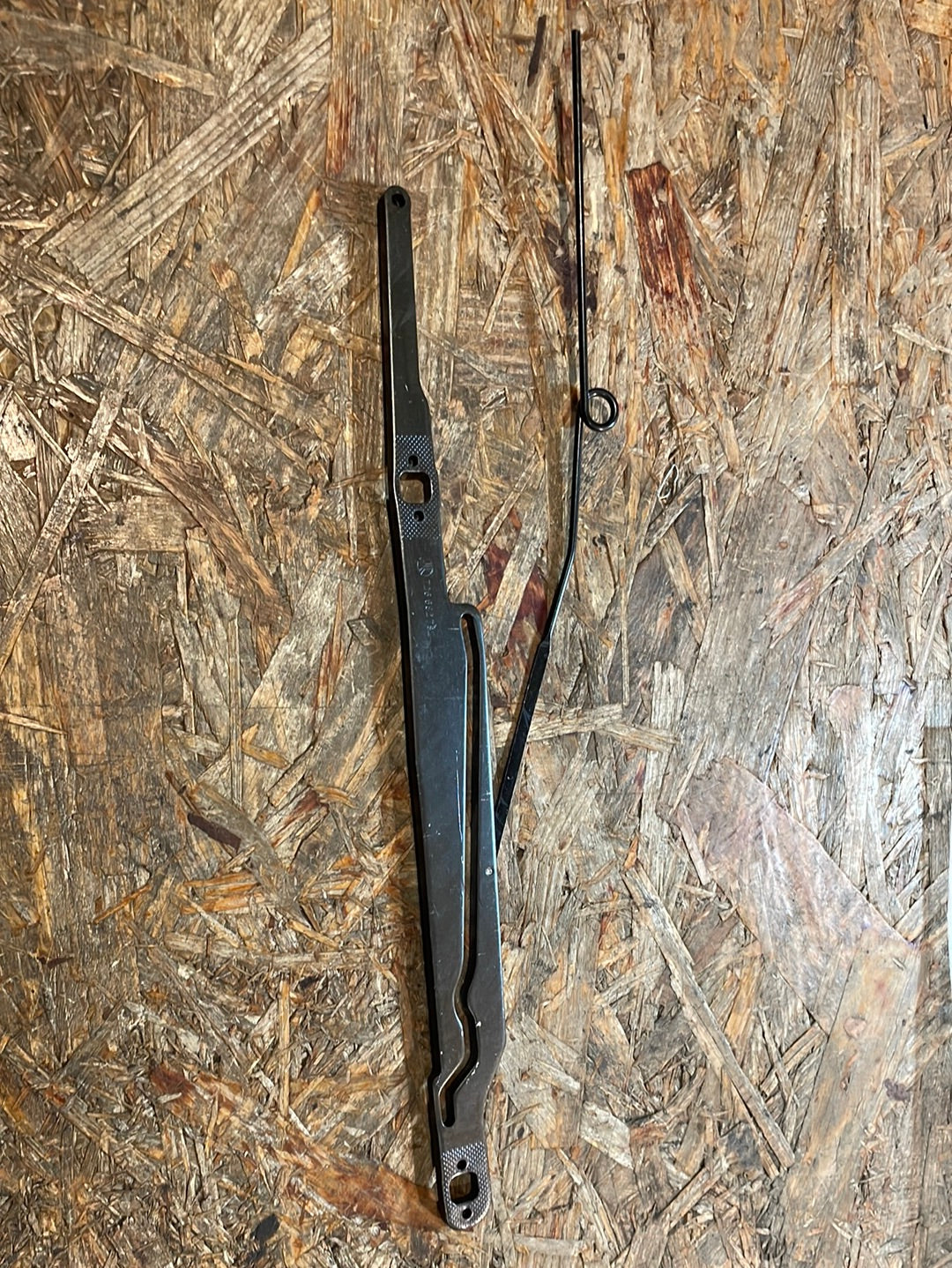 Original GM Opel Ascona C Corsa A Führung Schiebedach seitlich rechts Neu