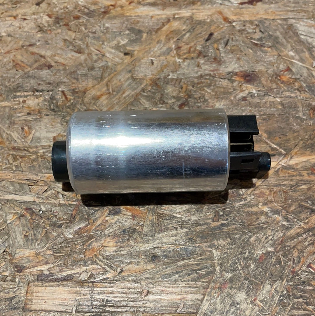 Original GM Opel Omega B 2,5 V6 Y25DT Benzinpumpe Neu