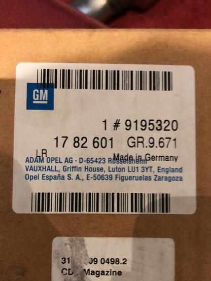 Original GM Opel Zafira A Vectra Corsa C Meriva CD-Wechsler Neu