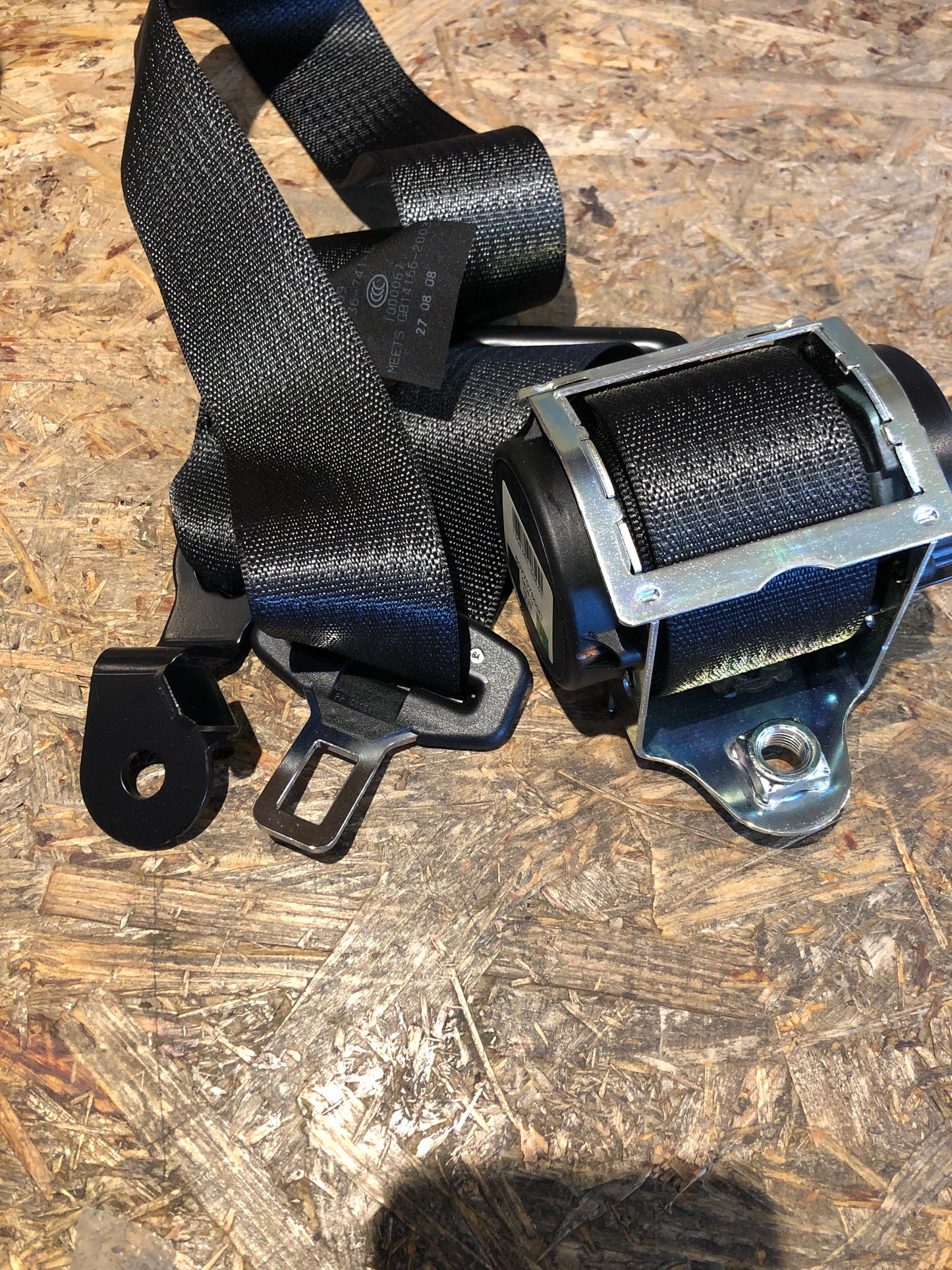 Original GM Opel Corsa D Sicherheitsgurt vorne rechts Neu