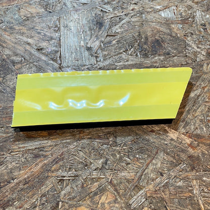 Original GM Opel Astra F Schutzzierleiste Kotflügel vorne links Neu