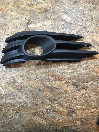 Original Opel Vectra C Blende Neblescheinwerfer vorne rechts NEU