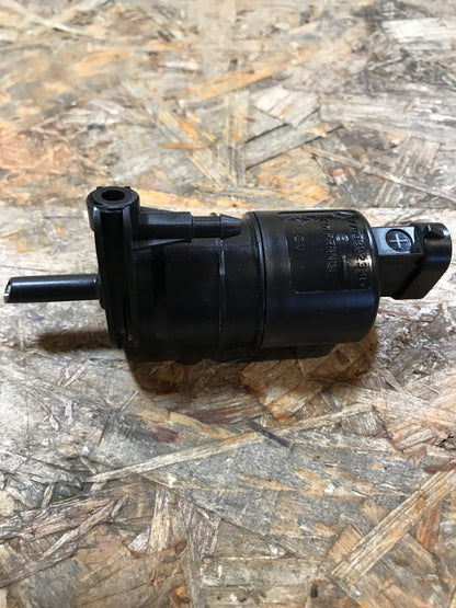 Original Opel Movano Renault Master Pumpe Windschutz Scheibe NEU