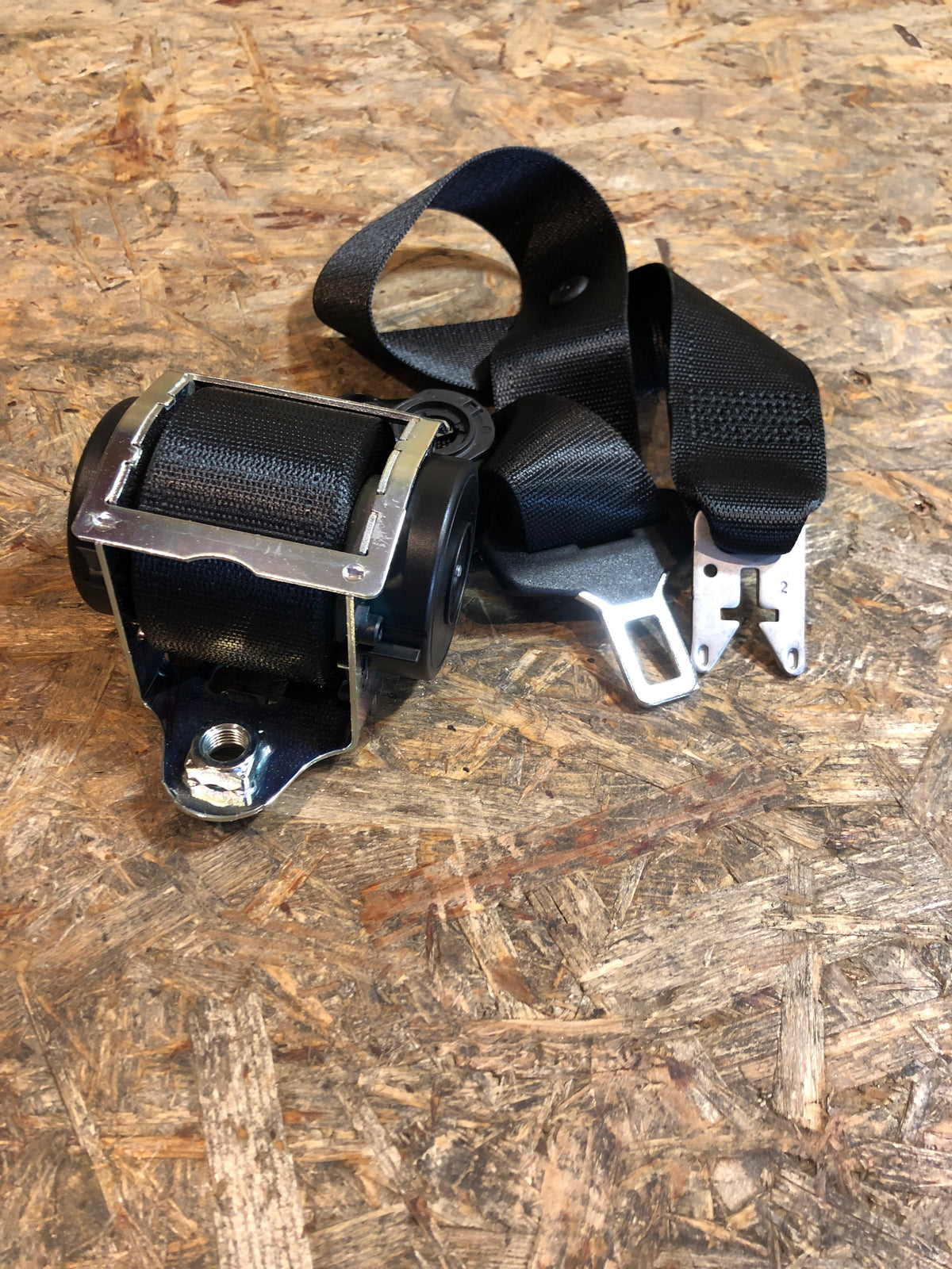 Original GM Opel Corsa D Sicherheitsgurt vorne links Neu