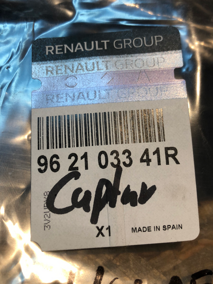 Original Renault Captur Zierschutzleiste für Stoßfänger vorne Mitte Neu