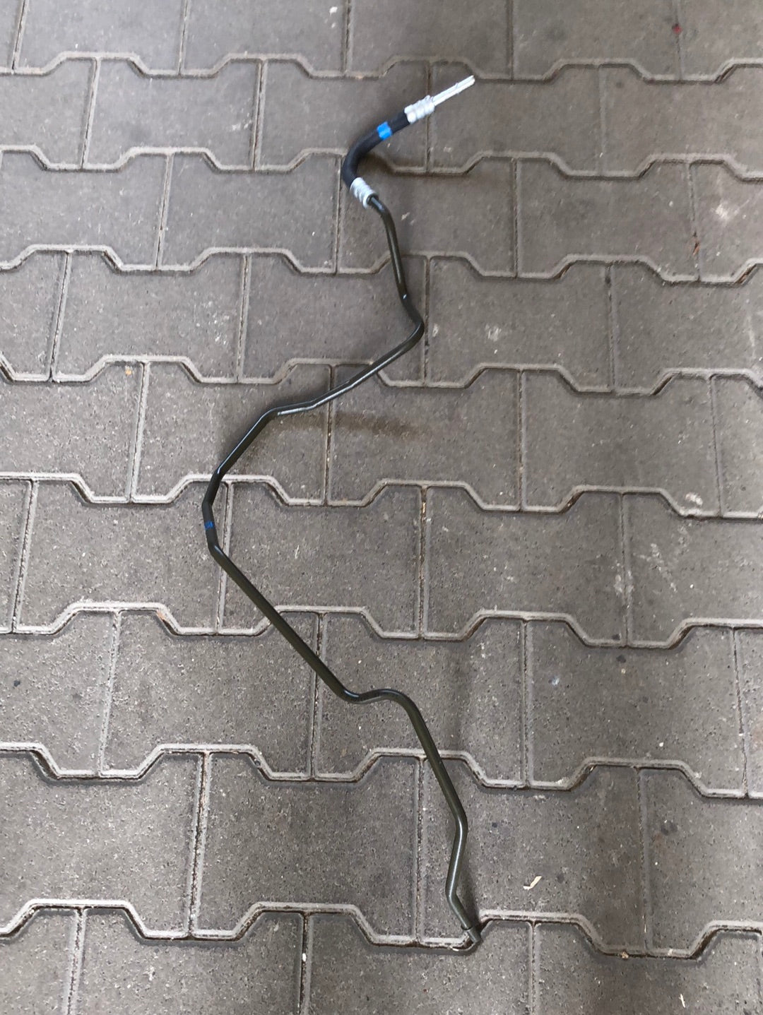 Original GM Opel Vectra B Kraftstoffzufuhrleitung Neu