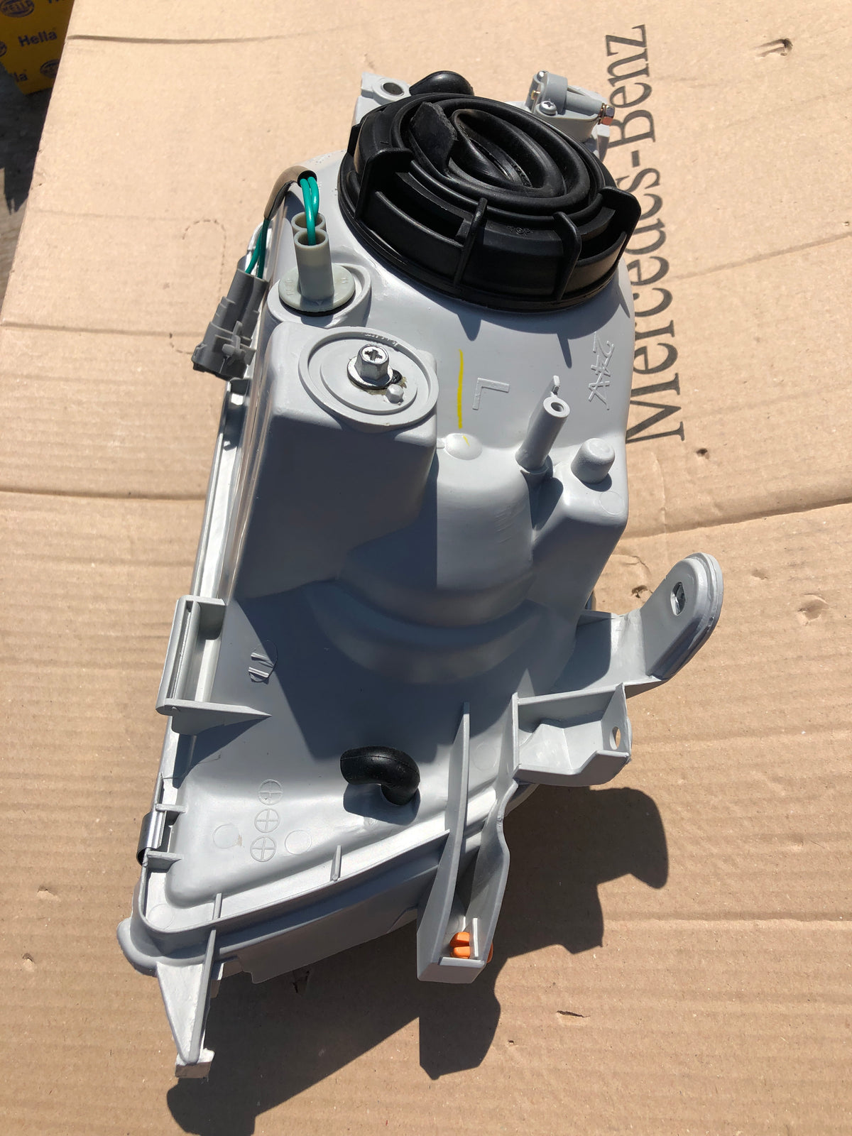 Original TYC Toyota Crina E Scheinwerfer links Neu
