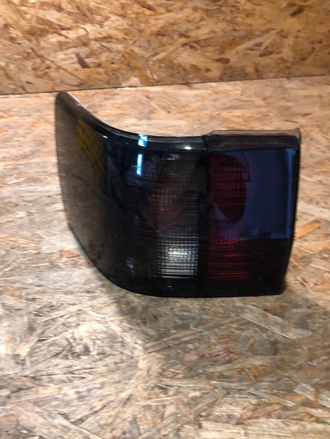 Original Hella Audi 80 90 Heckleuchte links Neu