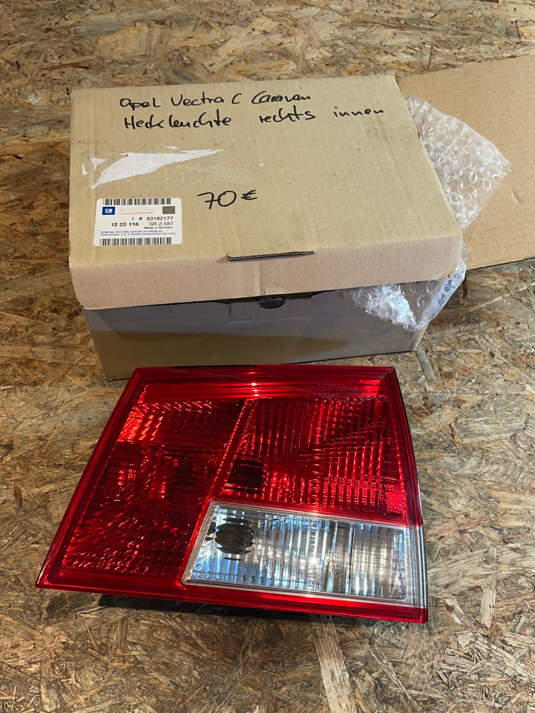 Original GM Opel Vectra C Caravan Heckleuchte rechts innen Neu