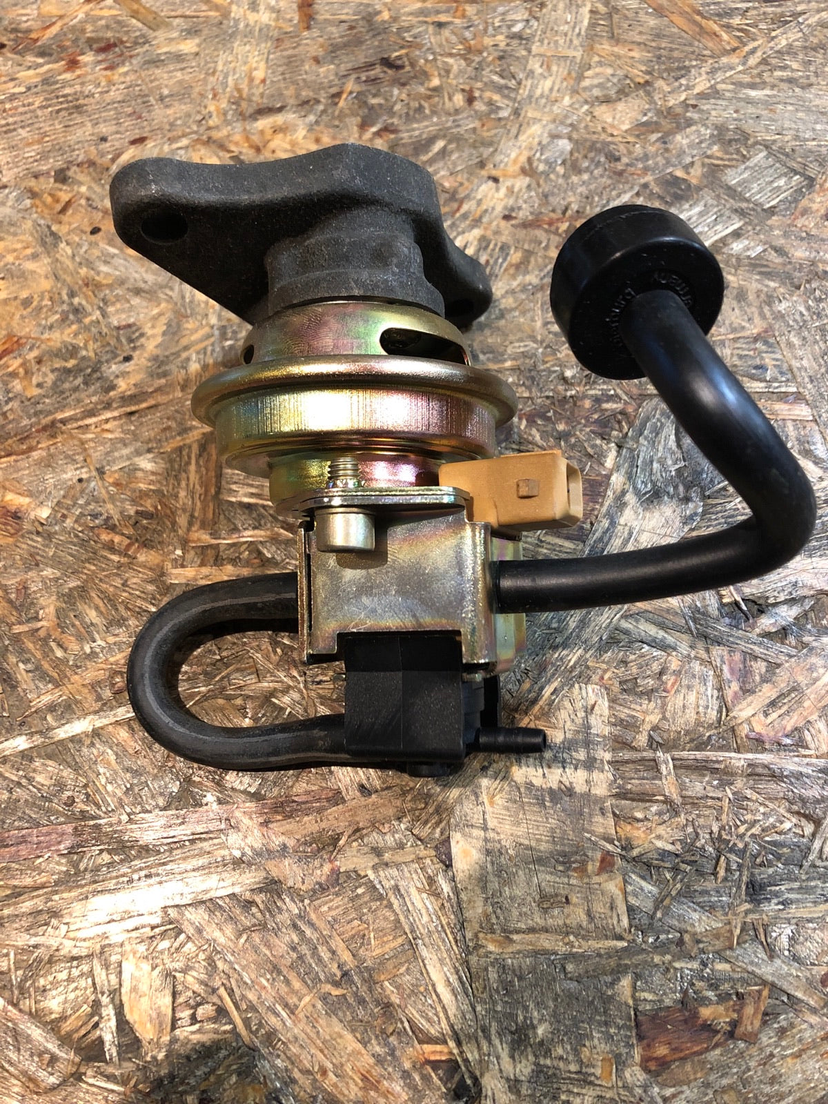 Original Frontera A Omega B AGR Ventil Neu